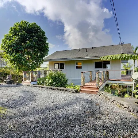 Cozy Kona Coast Apt With Lanai About 8 Miles To Beach!